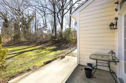 44 Grapevine Trl, Durham, NC 27707 photo 3