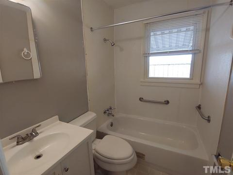 811 S Plum St, Durham, NC 27701 photo 10