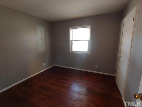 811 S Plum St, Durham, NC 27701 photo 7