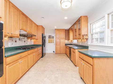 2721 Oberlin Dr, Durham, NC 27705 photo 8