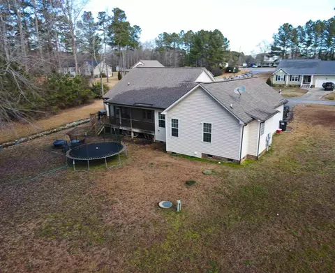 18 Hickory Nut Dr, Smithfield, NC 27577 photo 6