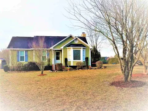 3016 Lindsay Dr, Garner, NC 27529 photo 2