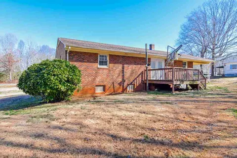 122 Henderson Rd, Roxboro, NC 27573 photo 11