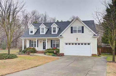 2000 Boxholm Cir, Willow Spring, NC 27592 photo 2