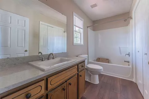 134 Lansing Dr, Benson, NC 27504 photo 17