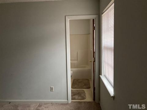 532 Todd St, Durham, NC 27704 photo 5