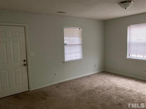 532 Todd St, Durham, NC 27704 photo 4