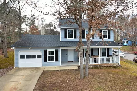 813 Alpha Dr, Durham, NC 27703 photo 1