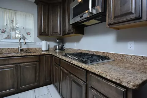 813 Alpha Dr, Durham, NC 27703 photo 6