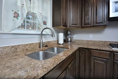 813 Alpha Dr, Durham, NC 27703 photo 7