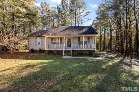 112 Drew Ct, Clayton, NC 27520 photo 1
