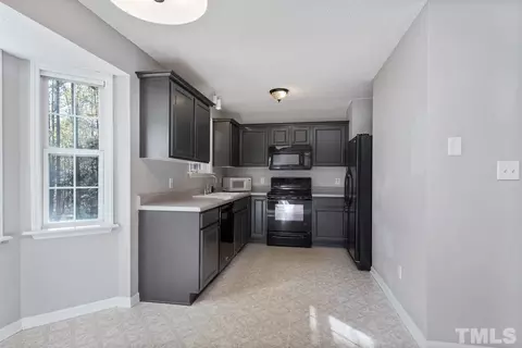 112 Drew Ct, Clayton, NC 27520 photo 10