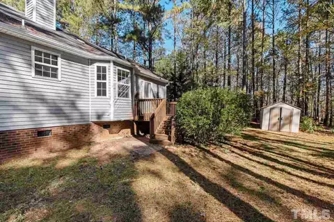 112 Drew Ct, Clayton, NC 27520 photo 4