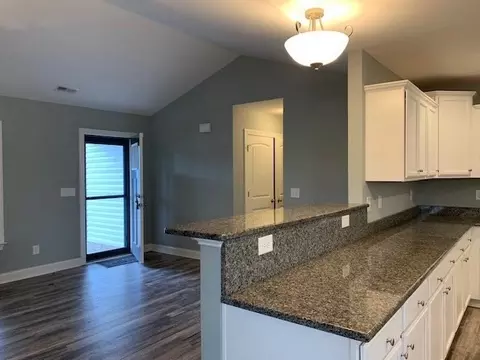 409 N Johnson St, Benson, NC 27504 photo 3