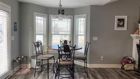 409 N Johnson St, Benson, NC 27504 photo 5