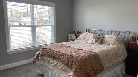 409 N Johnson St, Benson, NC 27504 photo 8