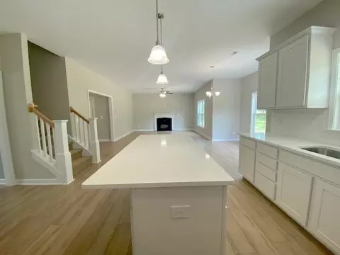 714 Fallingbrook Dr, Kenly, NC 27542 photo 9