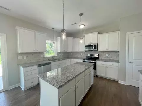 734 Fallingbrook Dr, Kenly, NC 27542 photo 8
