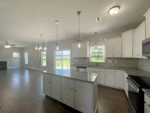 734 Fallingbrook Dr, Kenly, NC 27542 photo 9