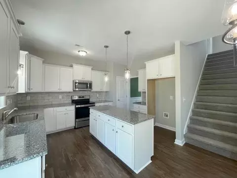 734 Fallingbrook Dr, Kenly, NC 27542 photo 7