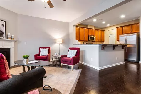 717 Sidepark St, Durham, NC 27703 photo 6