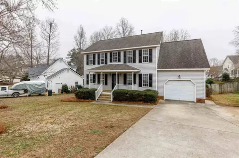 320 Machost Dr, Garner, NC 27529 photo 2