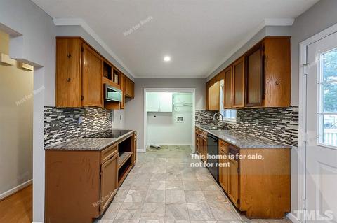 308 Melbourne St, Durham, NC 27703 photo 2