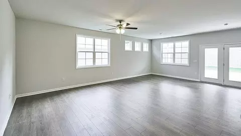 2015 Joshua Ln, Durham, NC 27703 photo 9