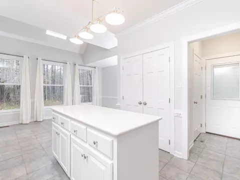 6015 St Thomas Dr, Durham, NC 27705 photo 6