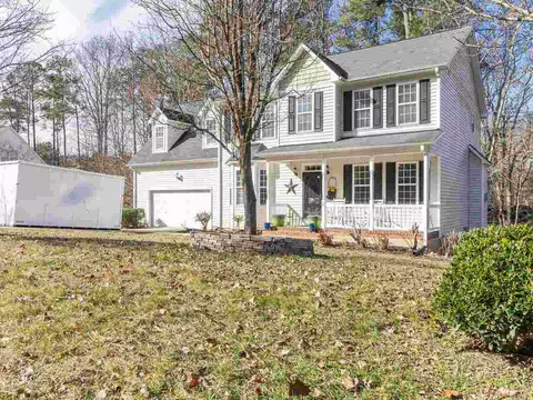 15 Clover Hill Pl, Durham, NC 27712 photo 2