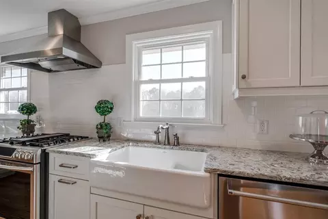 13887 Old Stage Rd, Willow Spring, NC 27592 photo 11