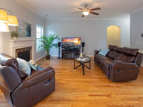 4 Hidden Ridge Ct, Durham, NC 27707 photo 5