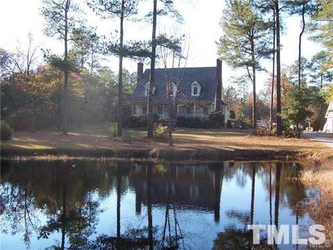 112 Walnut Dr, Benson, NC 27504 photo 1