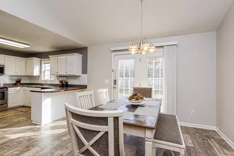 100 Carriage Loop, Burlington, NC 27217 photo 8