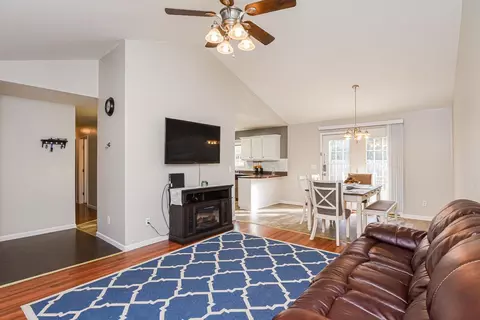 100 Carriage Loop, Burlington, NC 27217 photo 6