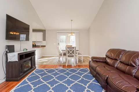 100 Carriage Loop, Burlington, NC 27217 photo 5