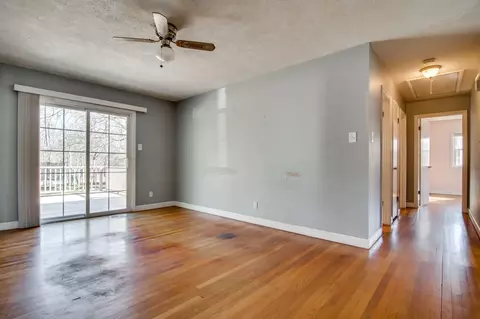 414 Crestview Dr, Durham, NC 27712 photo 10
