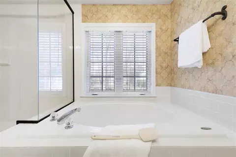 109 Stablegate Dr, Cary, NC 27513 photo 17