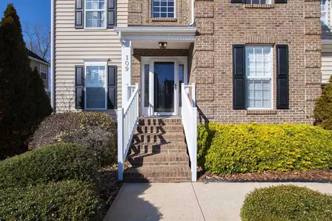 109 Stablegate Dr, Cary, NC 27513 photo 2
