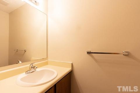 11 Durbin Pl, Durham, NC 27705 photo 3