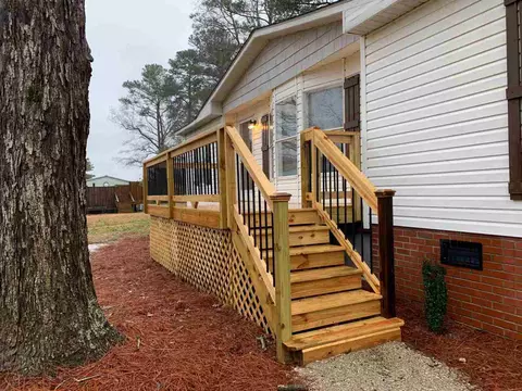 117 Fields Dr, Mount Olive, NC 28365 photo 3