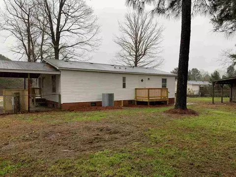 117 Fields Dr, Mount Olive, NC 28365 photo 2