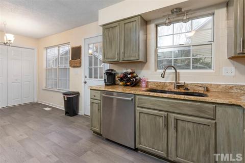 4302 White Cliff Ln, Durham, NC 27712 photo 8