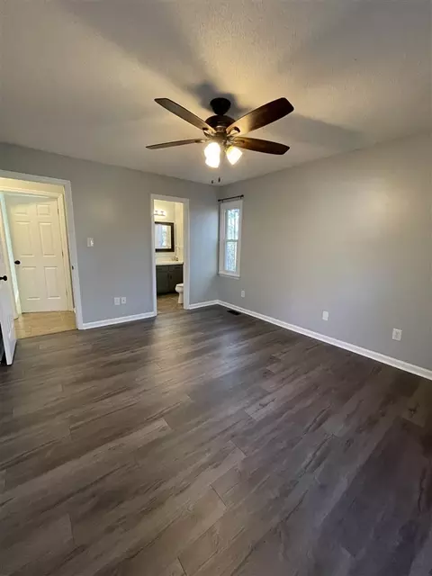 5421 Centennial Dr, Durham, NC 27712 photo 15