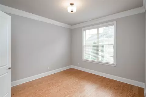 902 Bend Dr, Durham, NC 27713 photo 7