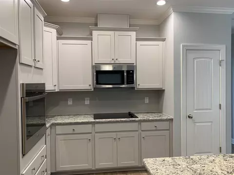 63 Lowery Ln, Benson, NC 27504 photo 8