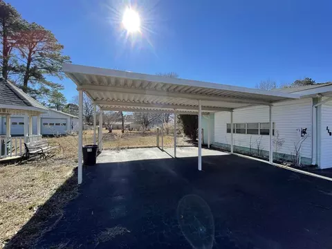 110 E Langdon Ave, Smithfield, NC 27577 photo 3