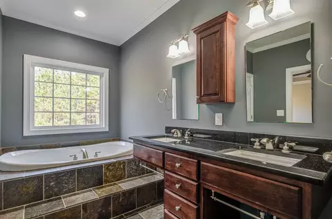 4900 Lee Dr, Garner, NC 27529 photo 10