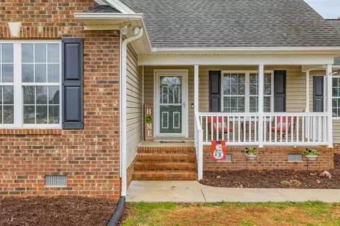 2452 Iris Dr, Haw River, NC 27258 photo 2
