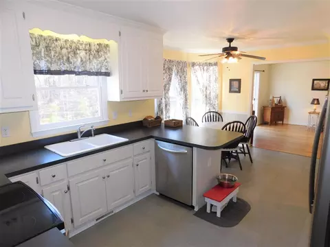 819 Sunstone Dr, Durham, NC 27712 photo 10